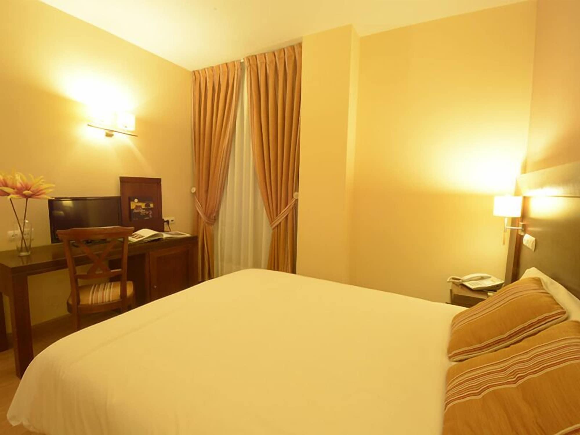 Hotel Campos De Castilla Soria Buitenkant foto
