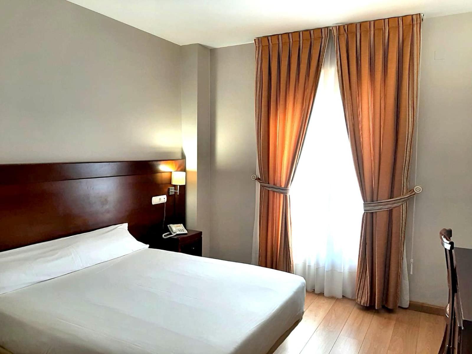 Hotel Campos De Castilla Soria Buitenkant foto