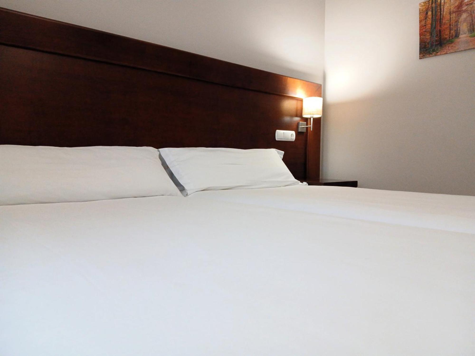 Hotel Campos De Castilla Soria Buitenkant foto