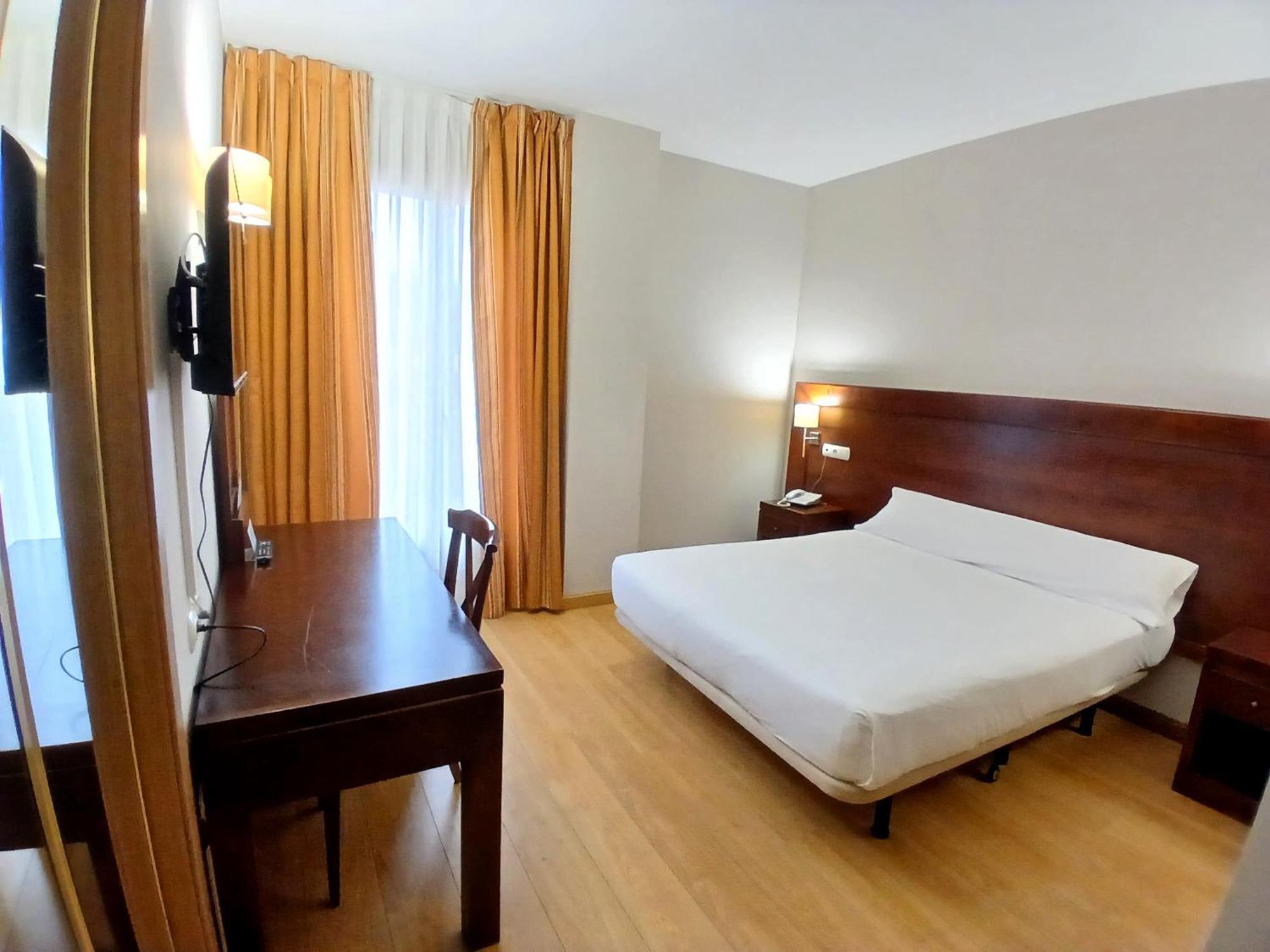 Hotel Campos De Castilla Soria Buitenkant foto