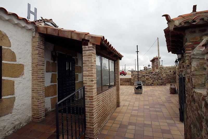 Hotel Campos De Castilla Soria Buitenkant foto